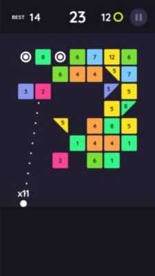 Ball Breaker Blocks online game with UptoPlay