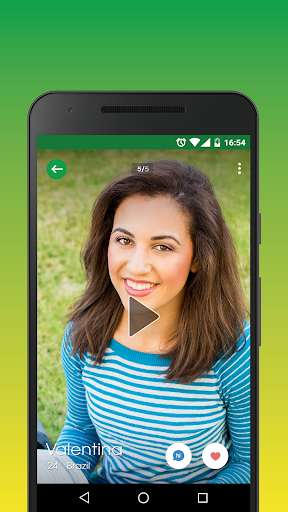 Play Brazil Social - Brazilian Singles Flirt & Date App  and enjoy Brazil Social - Brazilian Singles Flirt & Date App with UptoPlay