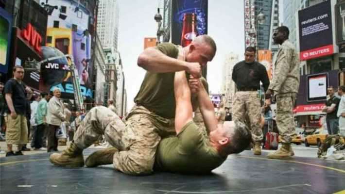 Play Close Combat Trainings 
