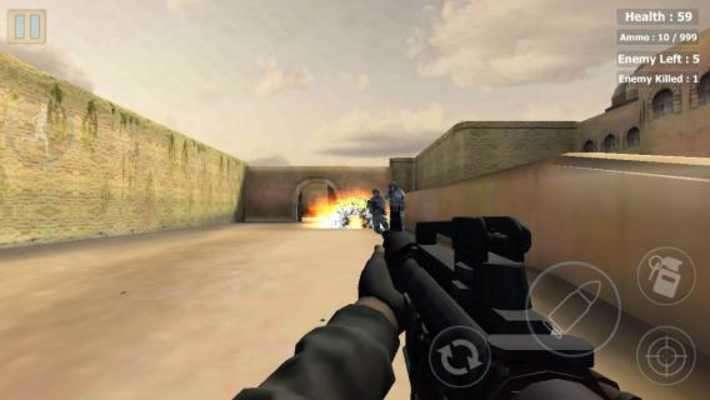 Play Combat Strike portable 