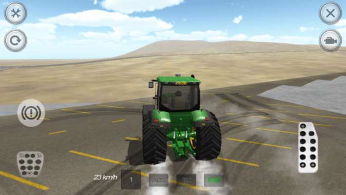 Play Extreme Nitro Tractor Driving 