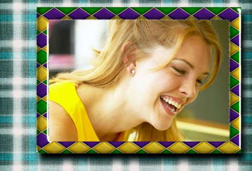 Play APK Instant Photo Frames  and enjoy Instant Photo Frames with UptoPlay com.InstantPhotoFramesnnn