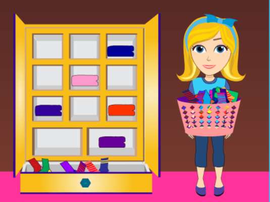 Play Ironing Dresses and Clothes 