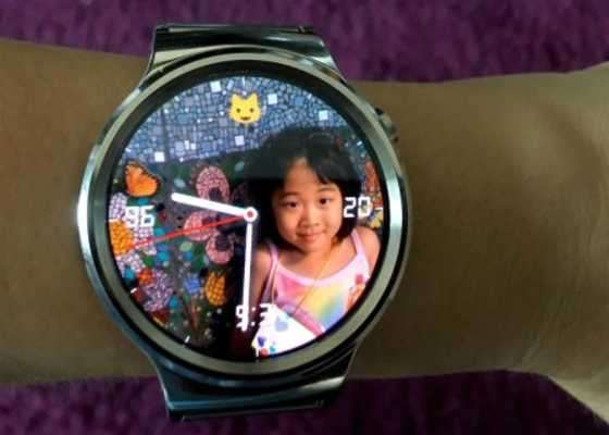 Play Photo Watch Play Photo Watch