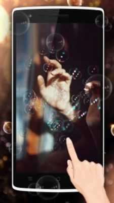 Play Pink Bubbles Live Wallpaper 