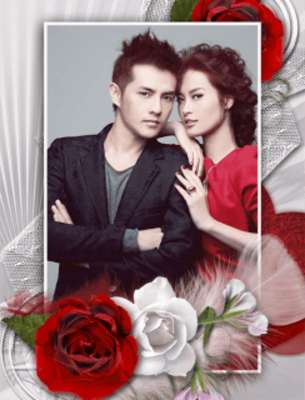 Play Romantic Photo Collage 