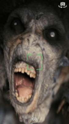 Play Scary Camera(free prank) 
