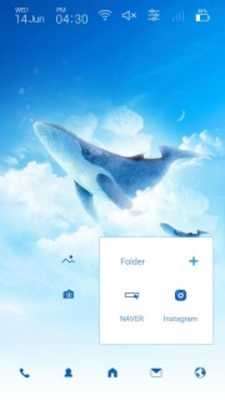 Play Simple Sky Blue Whale Illust Launcher theme 