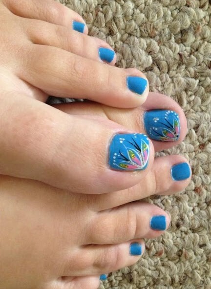 Play APK Toe Nail Designs  and enjoy Toe Nail Designs with UptoPlay com.frbrd.Toenail.Art.Designs