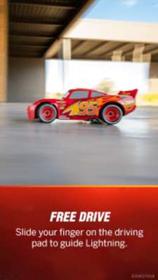 Play Ultimate Lightning McQueen™ Play Ultimate Lightning McQueen™