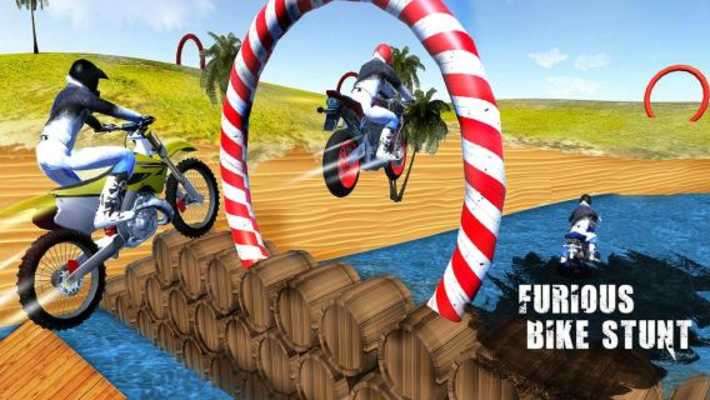 Play Beach Water Surfing Games: Bike Race 