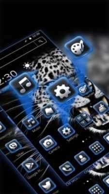 Play Leopard Neon Theme 