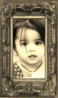 Play Old PhotoFrames 