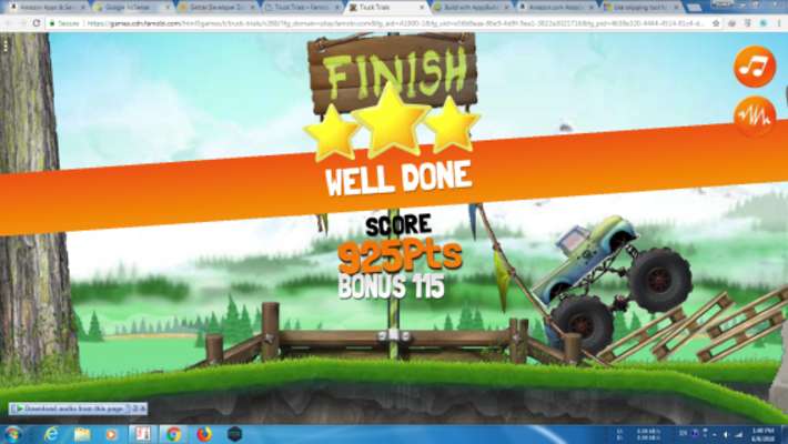 Play SUPER TRUCK TRAILS 