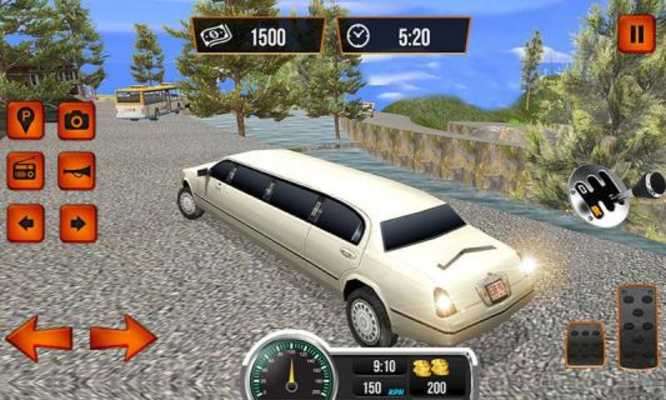 Play Uphill Limo Taxi Driving 2017 