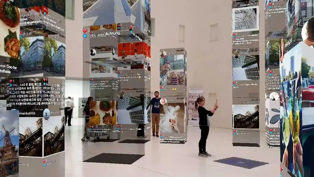 Play 10.000 Moving Cities AR + as an online game 10.000 Moving Cities AR + with UptoPlay