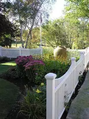 Play 400 Fence House Design