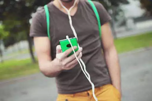 Play 88.2 FM Radio stations online as an online game 88.2 FM Radio stations online with UptoPlay