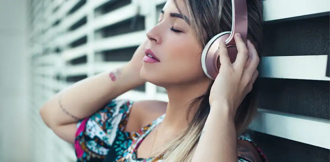 Play 88.9 FM Radio Online App as an online game 88.9 FM Radio Online App with UptoPlay