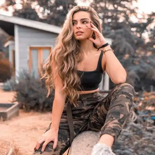 Play Addison Rae Wallpapers 2020 APK Play Addison Rae Wallpapers 2020 APK