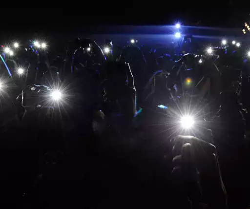 Play aFlash flashlight  and enjoy aFlash flashlight with UptoPlay