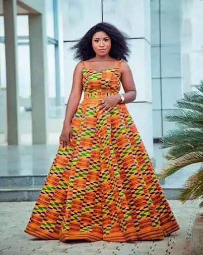 Play African Dress Design as an online game African Dress Design with UptoPlay