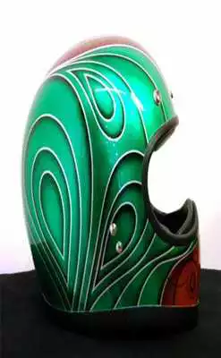 Play Airbrush Helmet Design