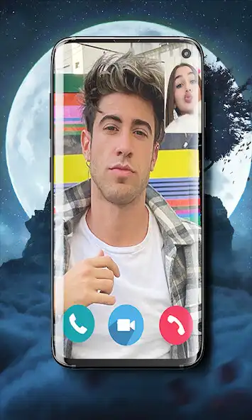Play Alejo Igoa Fake Video Call  and enjoy Alejo Igoa Fake Video Call with UptoPlay