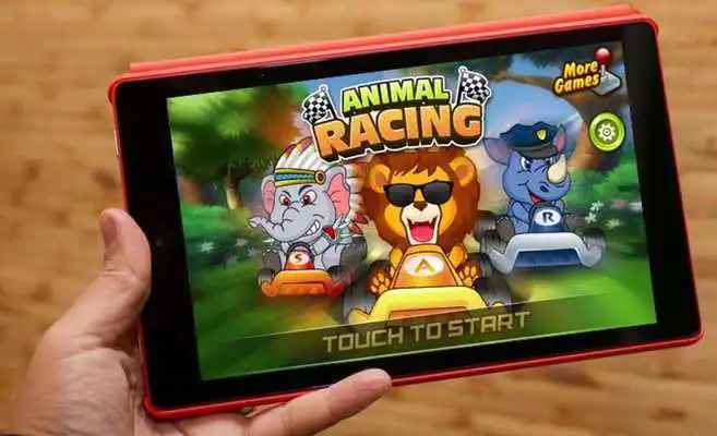 Play Animals Race!  and enjoy Animals Race! with UptoPlay