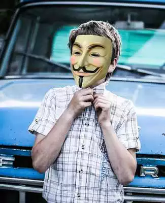 Play Anonymous Mask Photo Stickers