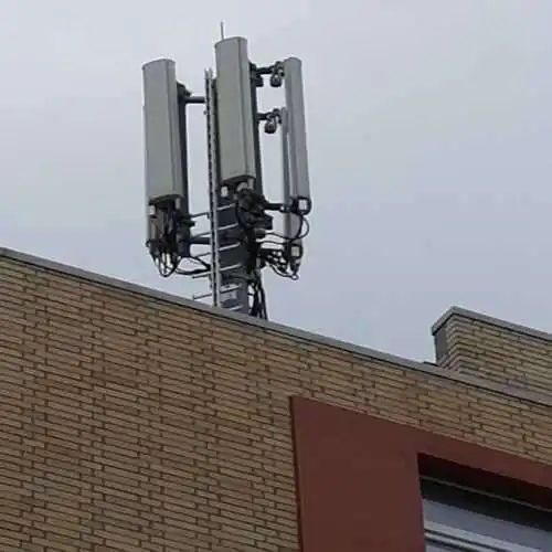 Play Antennenstandort Locator as an online game Antennenstandort Locator with UptoPlay