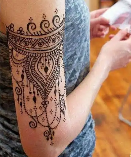 Play Armband Tattoo as an online game Armband Tattoo with UptoPlay