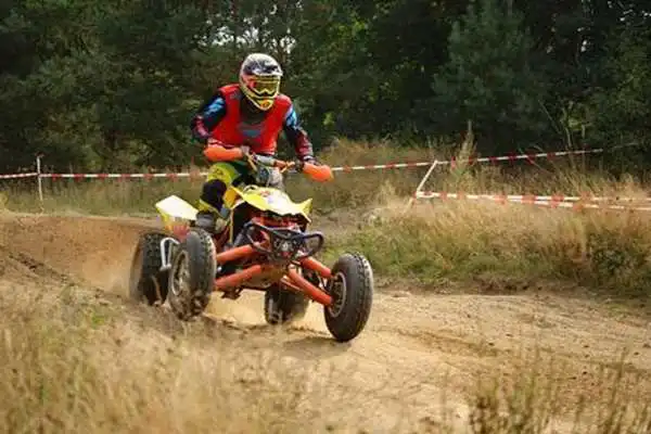 Play ATV Racing Wallpaper Play ATV Racing Wallpaper