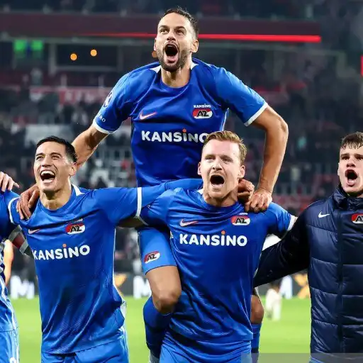 Play Az Alkmaar 4K Wallpaper APK
