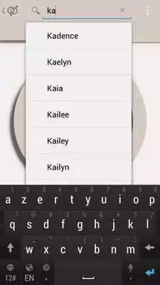 Play Baby names shaker Play Baby names shaker