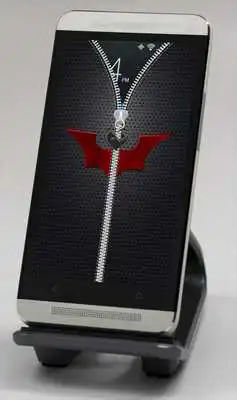 Play Bat Zipper Lock