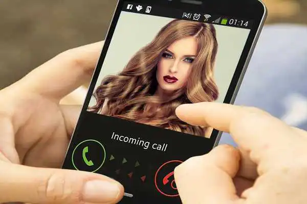 Play Beautiful girl fake call prank Play Beautiful girl fake call prank