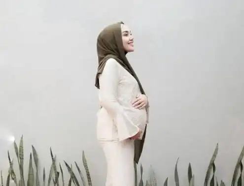 Play Beauty of Pregnant Women as an online game Beauty of Pregnant Women with UptoPlay