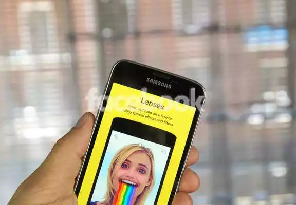 Play Beginners Guide : Snapchat Basics