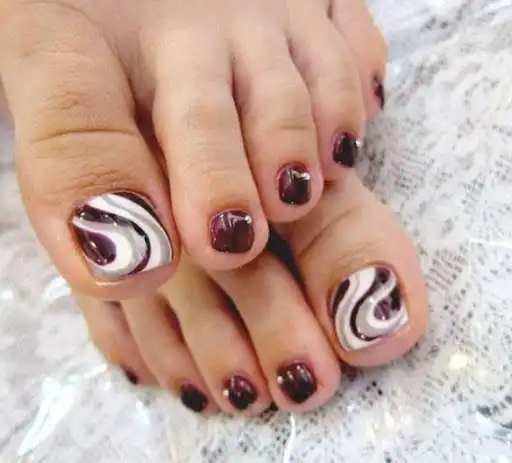 Play Best and Latest Nail Polish as an online game Best and Latest Nail Polish with UptoPlay