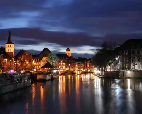 Play Best France Wallpapers