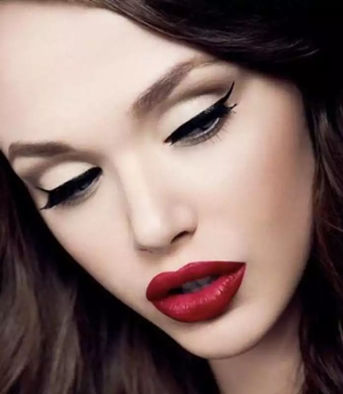 Play Best Makeup Videos Tutorials