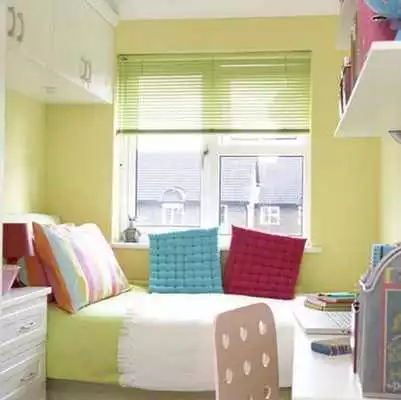 Play Best Small Bedroom Design