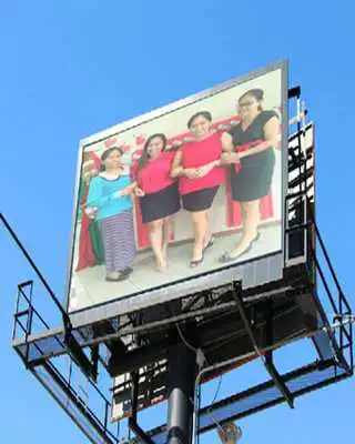 Play Billboard Photo Frame Maker
