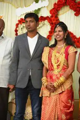 Play Binu Weds Arun