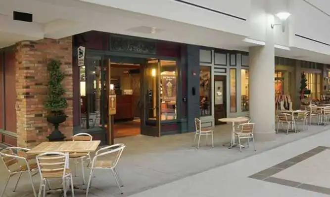 Play Bloomfield Hospital Escape