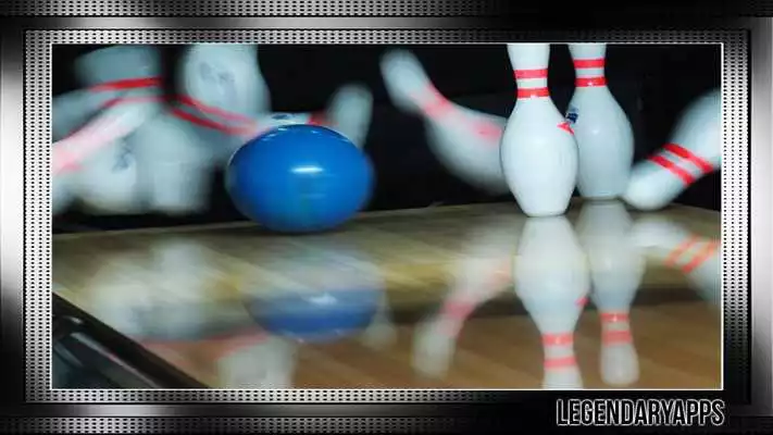 Play Bowling Wallpaper