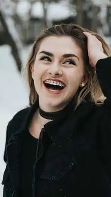 Play Braces Booth Photo Editor