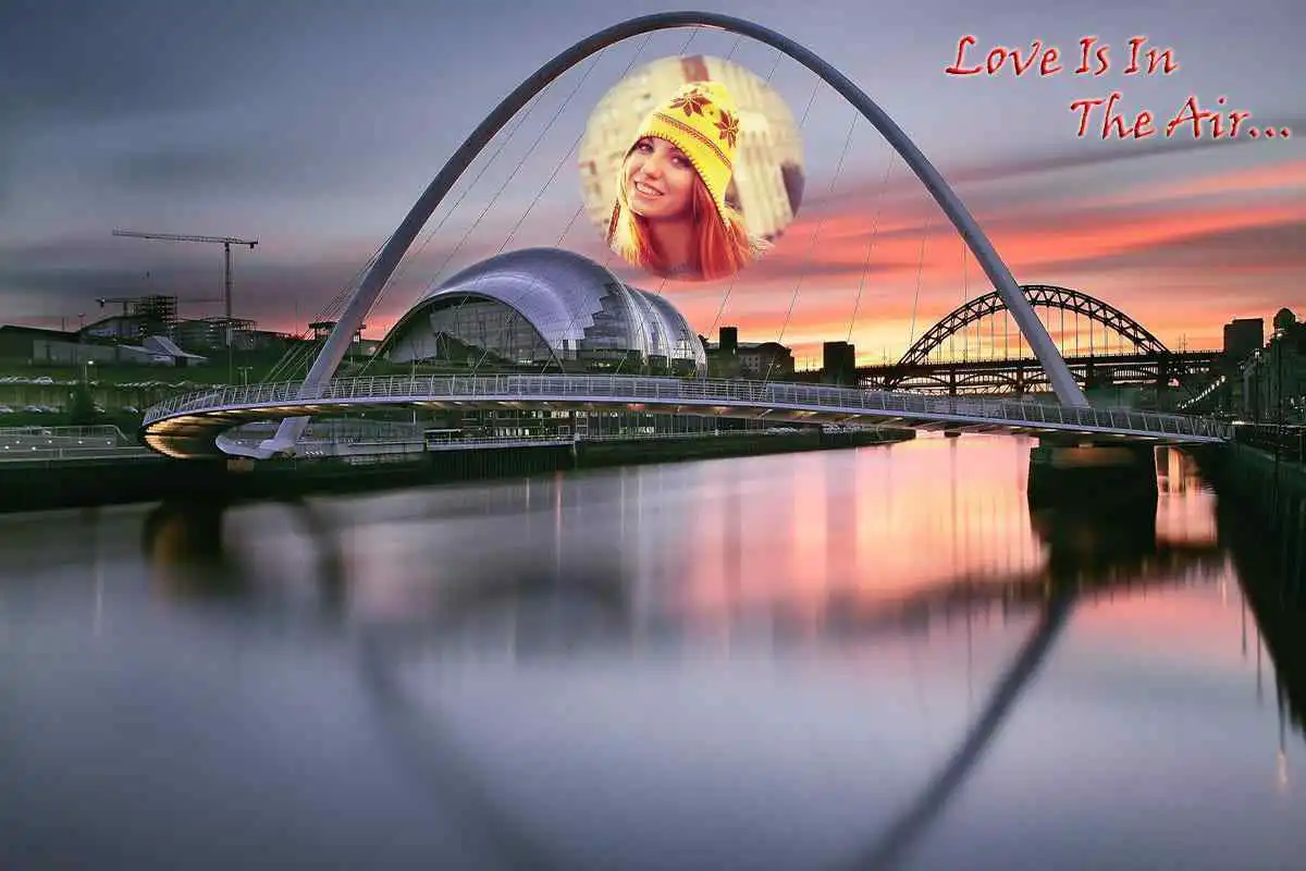 Play Bridges Photo Frame
