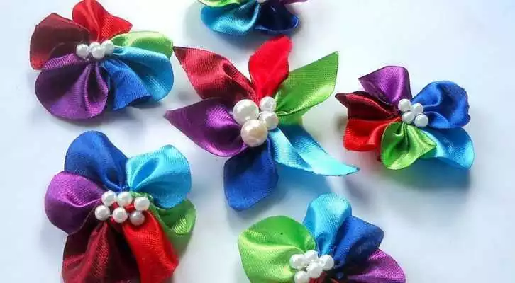 Play Brooch Tutorial Step by Step
